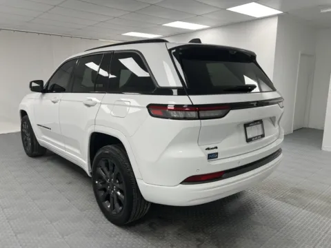 More photos of 2026 Jeep Grand Cherokee Limited Reserve at MAG CDJR, MO