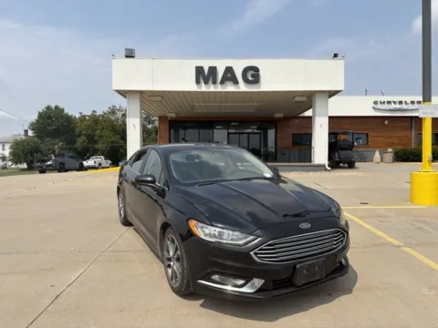 Black 2017 Ford Fusion S for sale in Chillicothe, MO