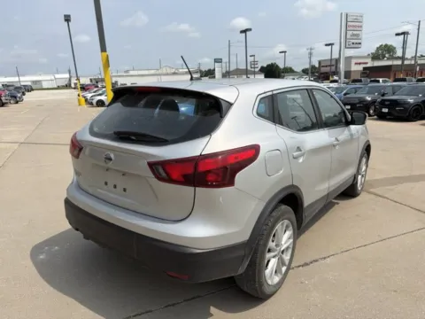 More photos of 2018 Nissan Rogue Sport S at MAG CDJR, MO