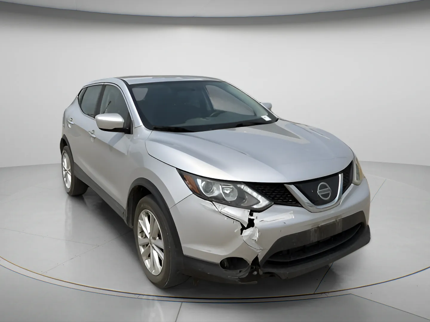 Silver 2018 Nissan Rogue Sport S for sale in Chillicothe, MO