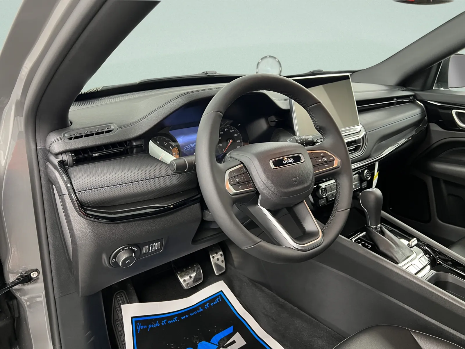 Jeep Compass photo 13