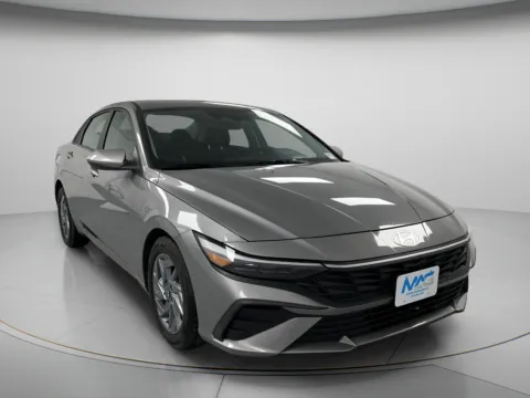 Gray 2024 Hyundai Elantra SEL for sale in Chillicothe, MO