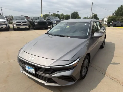 Photos of 2024 Hyundai Elantra SEL for sale in Chillicothe, MO at MAG CDJR