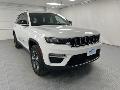 White 2024 Jeep Grand Cherokee 4xe 4x4 for sale in Chillicothe, MO