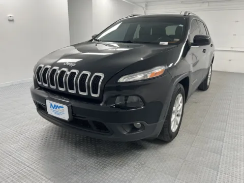 Another view of 2014 Jeep Cherokee Latitude for sale in Chillicothe, MO at MAG CDJR