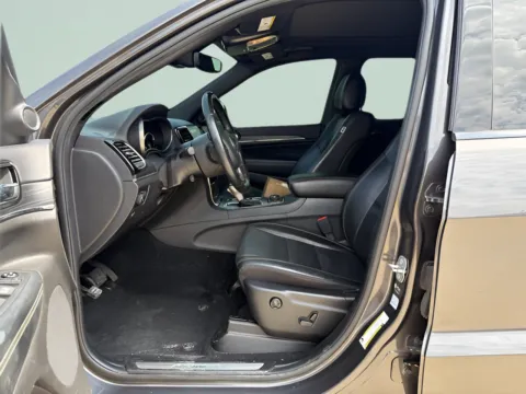 Another view of 2021 Jeep Grand Cherokee 80th Anniversary for sale in Chillicothe, MO at MAG CDJR