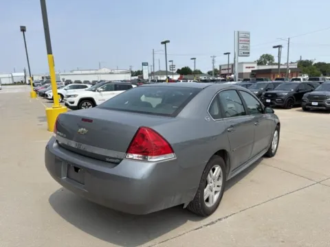 More photos of 2009 Chevrolet Impala LS at MAG CDJR, MO