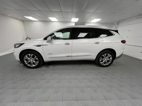 More photos of 2019 Buick Enclave Avenir at MAG CDJR, MO