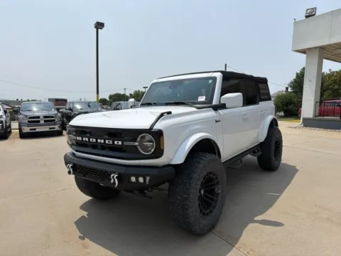 Photos of 2022 Ford Bronco Big Bend for sale in Chillicothe, MO at MAG CDJR