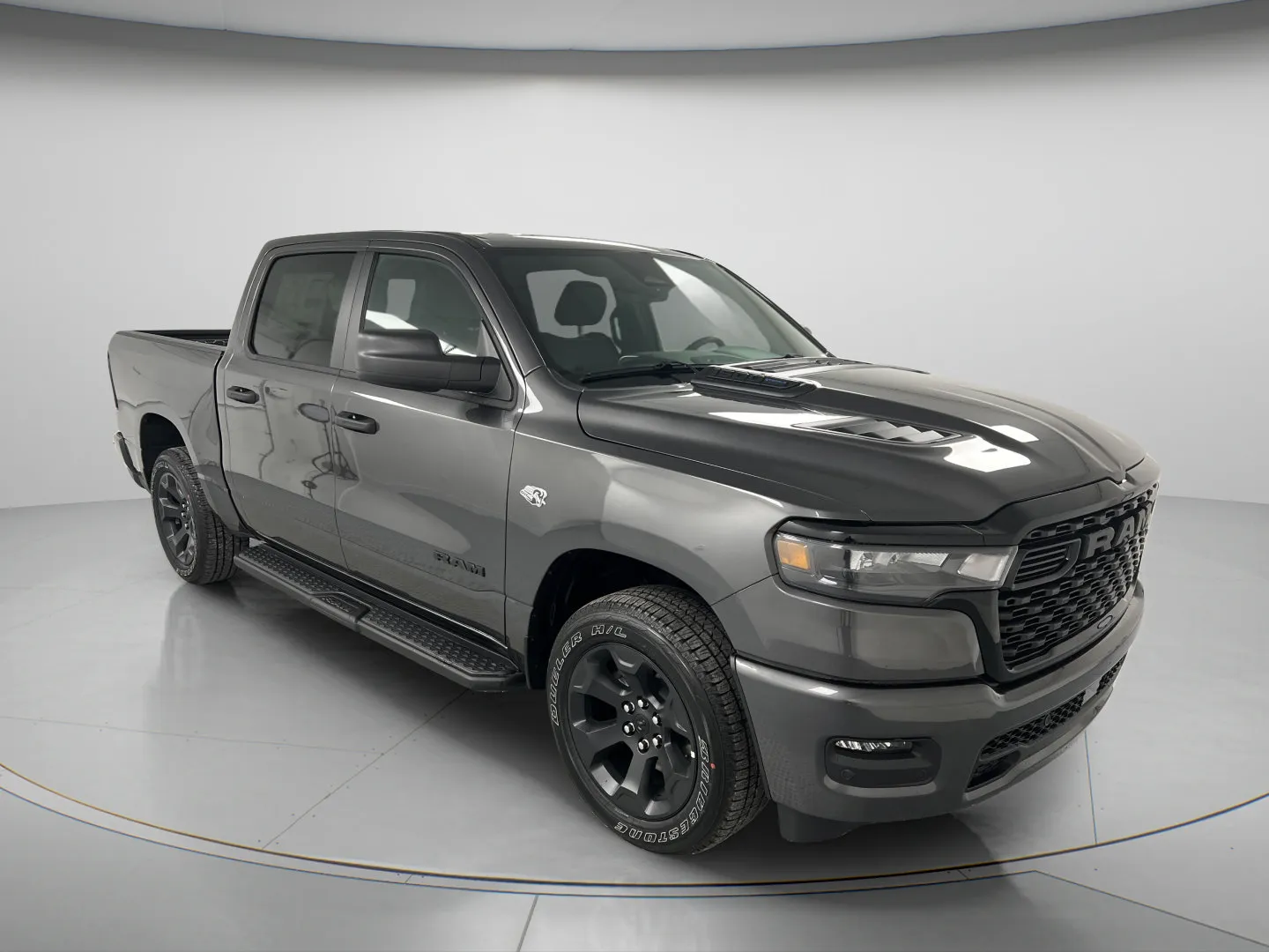 Ram 1500 photo 2