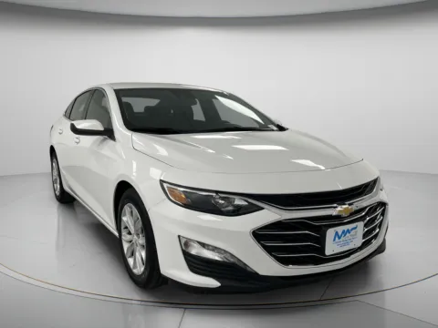 White 2024 Chevrolet Malibu LT for sale in Chillicothe, MO