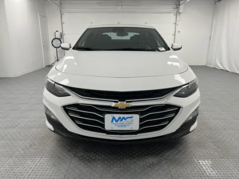 Photos of 2024 Chevrolet Malibu LT for sale in Chillicothe, MO at MAG CDJR