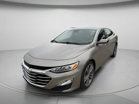Photos of 2024 Chevrolet Malibu LT for sale in Chillicothe, MO at MAG CDJR