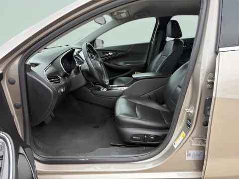 Another view of 2024 Chevrolet Malibu LT for sale in Chillicothe, MO at MAG CDJR