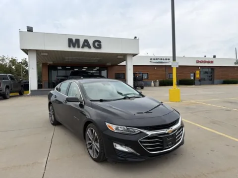 Black 2024 Chevrolet Malibu LT for sale in Chillicothe, MO