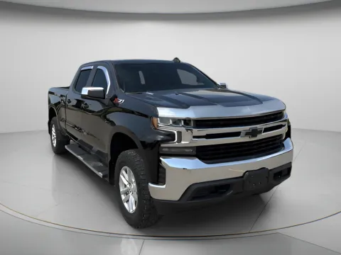 Black 2021 Chevrolet Silverado 1500 LT for sale in Chillicothe, MO