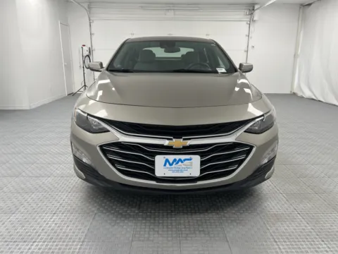 Photos of 2024 Chevrolet Malibu LT for sale in Chillicothe, MO at MAG CDJR