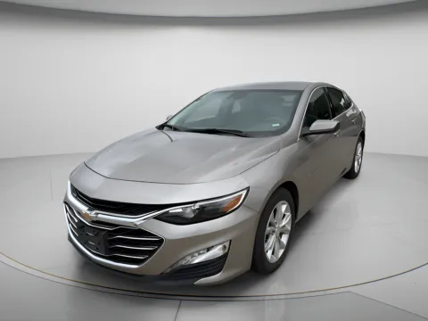 Photos of 2024 Chevrolet Malibu LT for sale in Chillicothe, MO at MAG CDJR