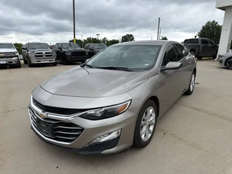 Photos of 2024 Chevrolet Malibu LT for sale in Chillicothe, MO at MAG CDJR
