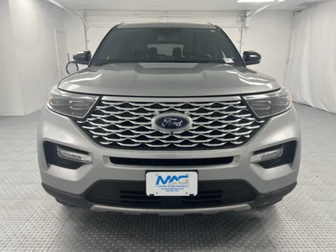 Photos of 2020 Ford Explorer Platinum for sale in Chillicothe, MO at MAG CDJR