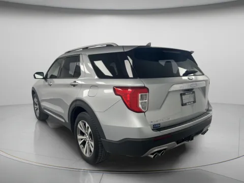 More photos of 2020 Ford Explorer Platinum at MAG CDJR, MO