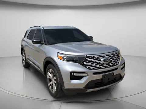 Silver 2020 Ford Explorer Platinum for sale in Chillicothe, MO