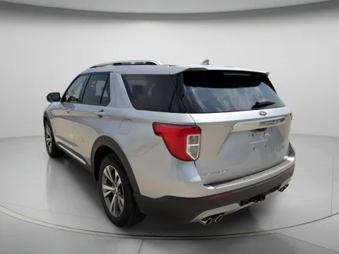 More photos of 2020 Ford Explorer Platinum at MAG CDJR, MO