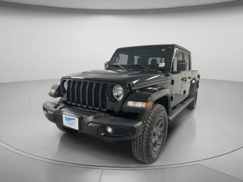 Another view of 2022 Jeep Gladiator Willys for sale in Chillicothe, MO at MAG CDJR