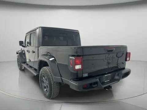 More photos of 2022 Jeep Gladiator Willys at MAG CDJR, MO