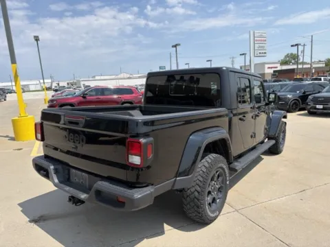 More photos of 2022 Jeep Gladiator Willys at MAG CDJR, MO