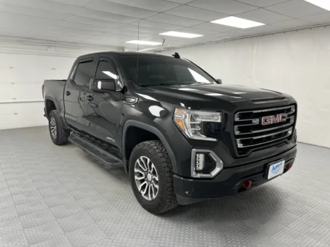 Black 2020 GMC Sierra 1500 AT4 for sale in Chillicothe, MO