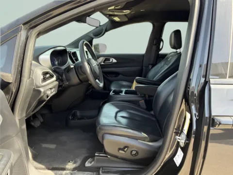 Another view of 2022 Chrysler Pacifica Hybrid Touring L for sale in Chillicothe, MO at MAG CDJR