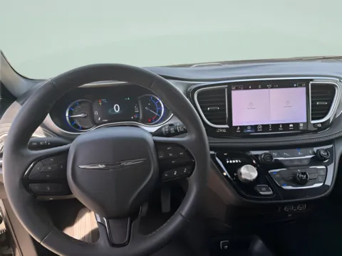 More photos of 2022 Chrysler Pacifica Hybrid Touring L at MAG CDJR, MO