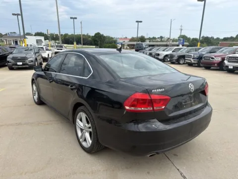 More photos of 2015 Volkswagen Passat 2.0L TDI SE at MAG CDJR, MO