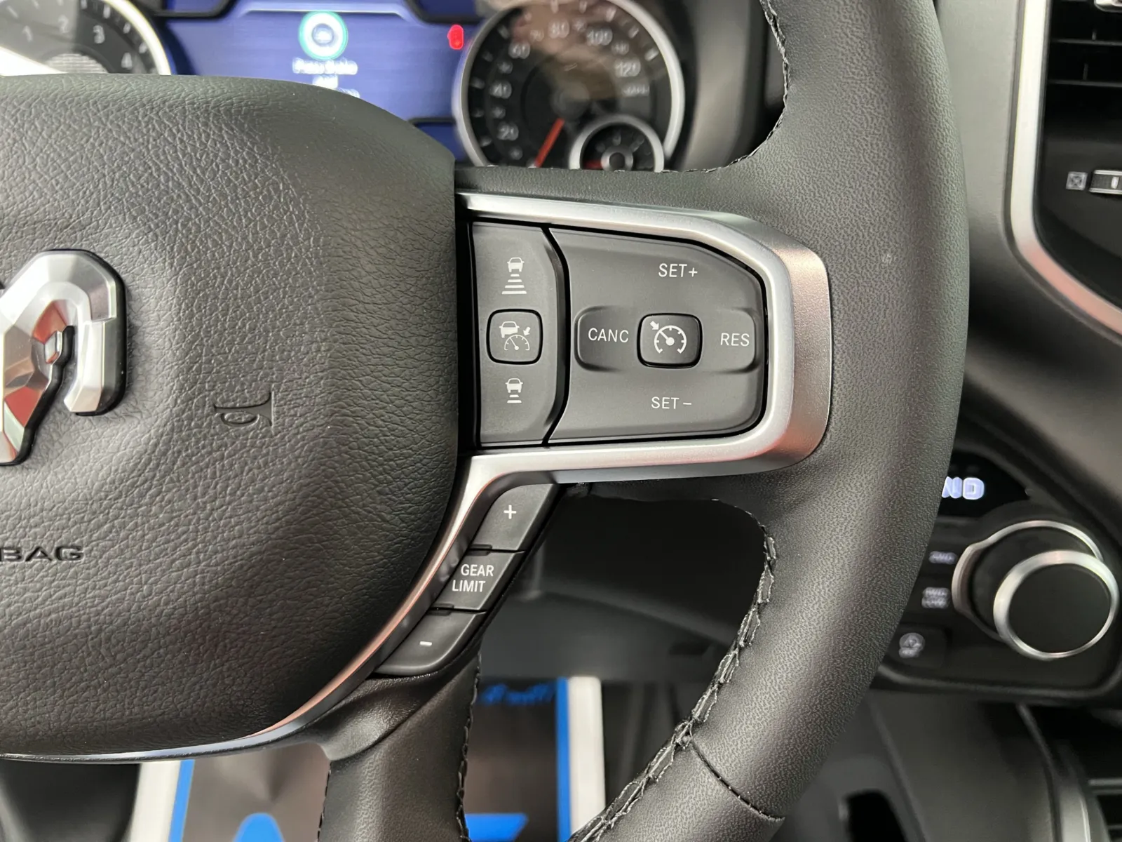 Ram 1500 photo 23