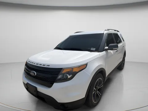 Photos of 2014 Ford Explorer Sport for sale in Chillicothe, MO at MAG CDJR