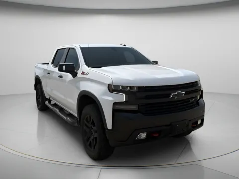 White 2021 Chevrolet Silverado 1500 LT Trail Boss for sale in Chillicothe, MO