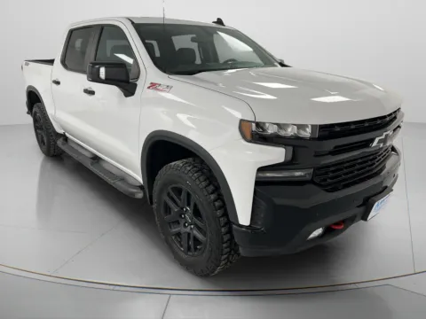 White 2021 Chevrolet Silverado 1500 LT Trail Boss for sale in Chillicothe, MO