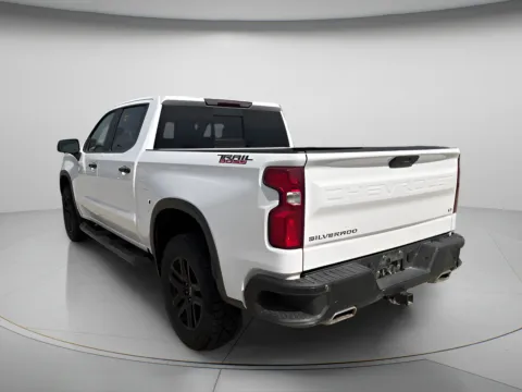 More photos of 2021 Chevrolet Silverado 1500 LT Trail Boss at MAG CDJR, MO