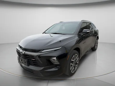 Photos of 2023 Chevrolet Blazer RS for sale in Chillicothe, MO at MAG CDJR