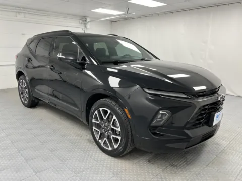 Black 2023 Chevrolet Blazer RS for sale in Chillicothe, MO