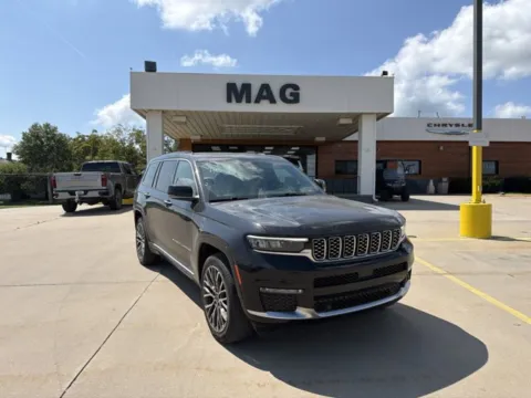 Black 2021 Jeep Grand Cherokee L Summit Reserve for sale in Chillicothe, MO