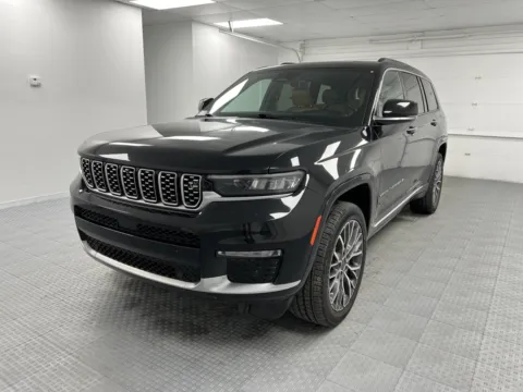 Another view of 2021 Jeep Grand Cherokee L Summit Reserve for sale in Chillicothe, MO at MAG CDJR