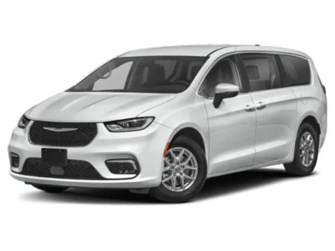 Red 2023 Chrysler Pacifica Touring L for sale in Chillicothe, MO