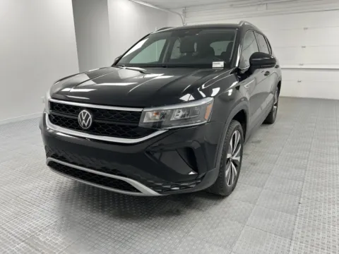 Another view of 2024 Volkswagen Taos SE for sale in Chillicothe, MO at MAG CDJR