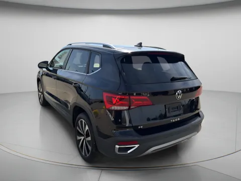 More photos of 2024 Volkswagen Taos SE at MAG CDJR, MO