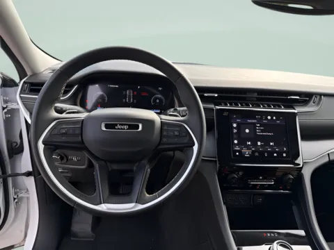 More photos of 2024 Jeep Grand Cherokee Laredo at MAG CDJR, MO