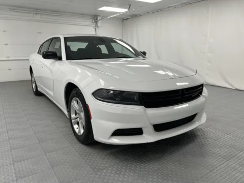 White 2023 Dodge Charger SXT for sale in Chillicothe, MO