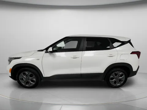 More photos of 2026 Kia Seltos LX at MAG CDJR, MO