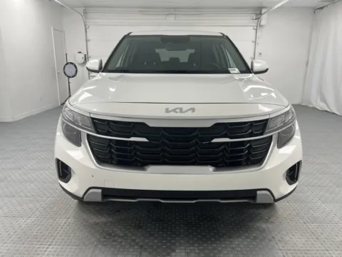 Photos of 2026 Kia Seltos LX for sale in Chillicothe, MO at MAG CDJR